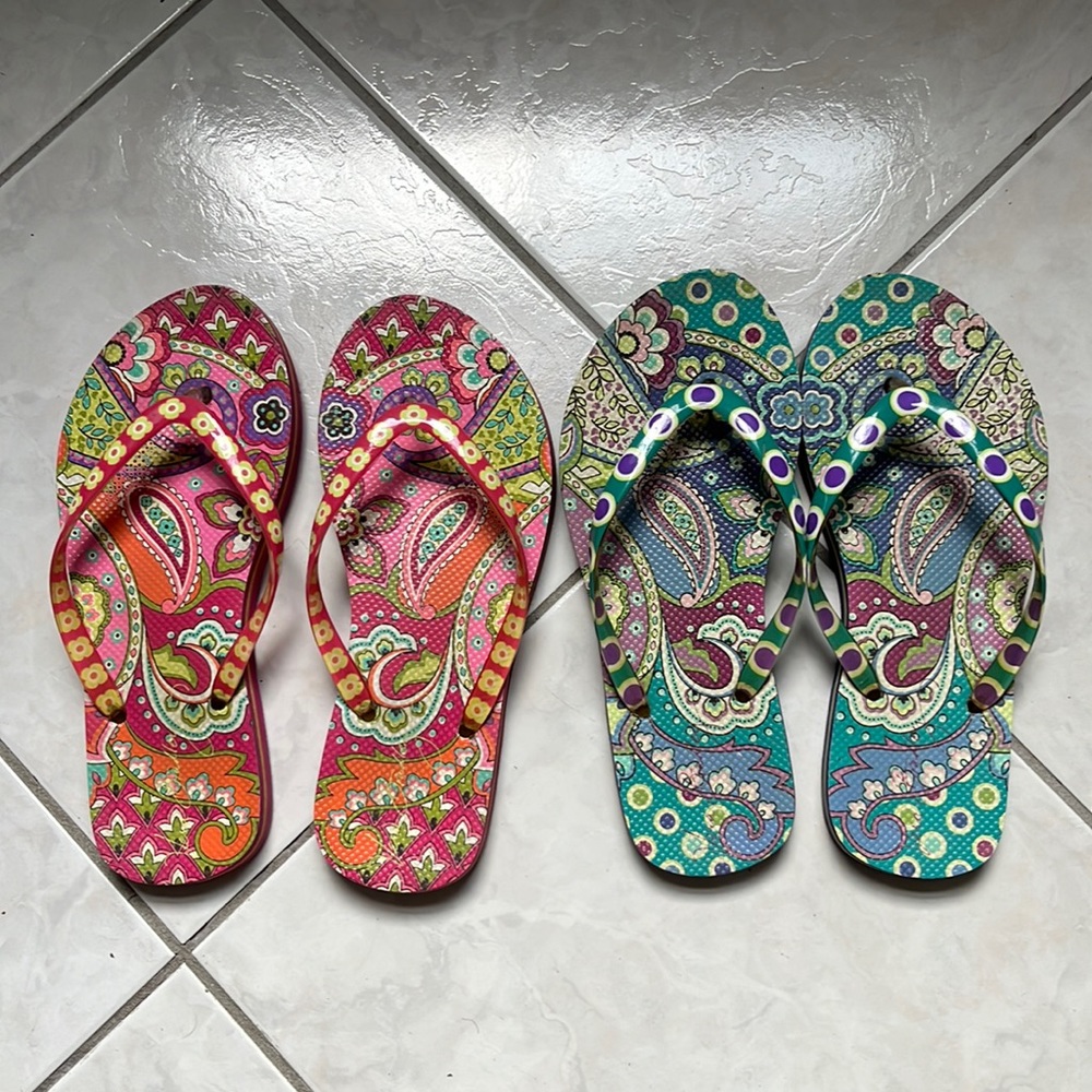 Flip flops, 2 pair of Vera Bradley flips